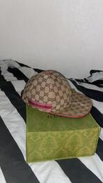 gucci pet, Ophalen, Zo goed als nieuw, 57 cm (M, 7⅛ inch) of minder, Pet