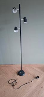 Staanlamp, Ophalen, Zo goed als nieuw