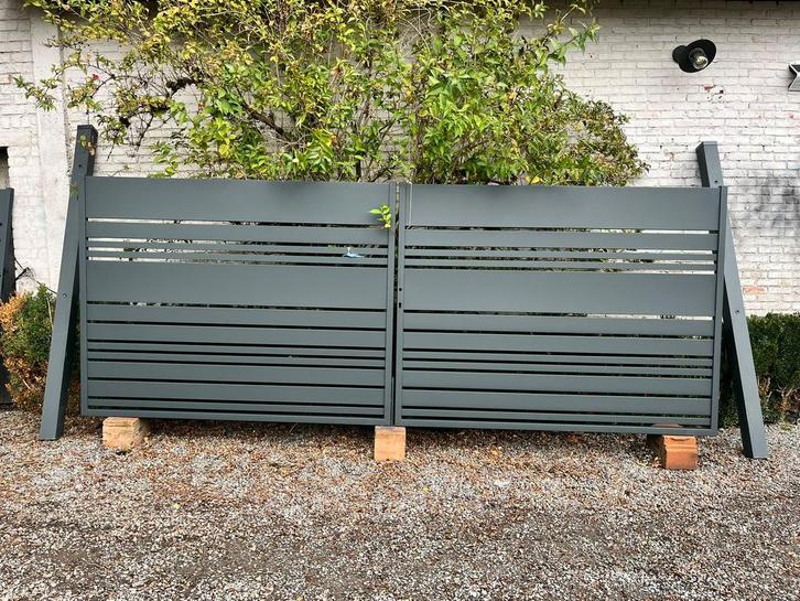 Nieuwe ijzere poort, Tuin en Terras, Tuinpoorten, Nieuw, Draaipoort, IJzer, 150 tot 200 cm, 200 cm of meer, Ophalen of Verzenden