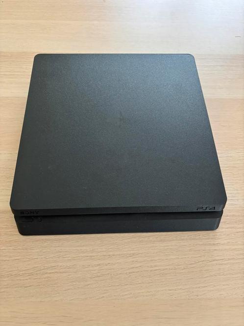 PS4 Slim 1TB, Games en Spelcomputers, Spelcomputers | Sony PlayStation 4, Zo goed als nieuw, Slim, 1 TB, Met 2 controllers, Ophalen