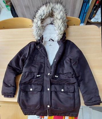 Manteau doudoune d'hiver pour fille taille 10 ans  disponible aux enchères