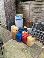 Lot complet de bidons + adoucisseur d’eau (état inconnu), Bricolage & Construction, Enlèvement