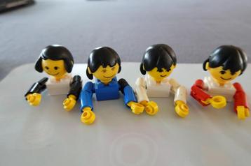 lego minifiguren : jaren 70 - 80 beschikbaar voor biedingen