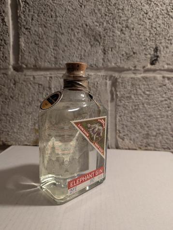 Elephant Gin BFE (grote vriendelijke olifant) 2017 beschikbaar voor biedingen