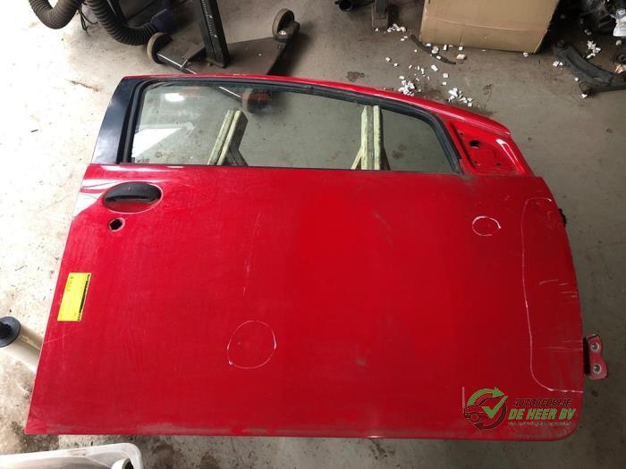 Portier 4Deurs rechts-voor van een Toyota Aygo, Auto-onderdelen, Carrosserie, Deur, Toyota, Gebruikt, 3 maanden garantie, Ophalen of Verzenden