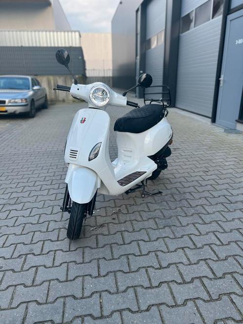 GTS Toscana Dynamic A Klasse 2025 Borasco Grey, Fietsen en Brommers, Snorfietsen en Snorscooters, Ophalen