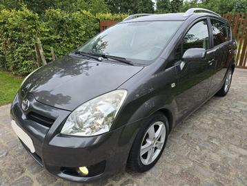 Toyota Corolla Verso 2.2 D-4D / 237.877 km beschikbaar voor biedingen