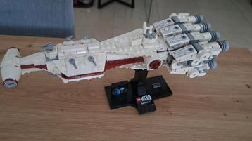 Lego star wars tantive IV beschikbaar voor biedingen