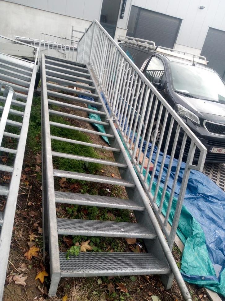 7 trap trappen ijzer metal bordes, Bricolage & Construction, Échelles & Escaliers, Escalier, Enlèvement ou Envoi