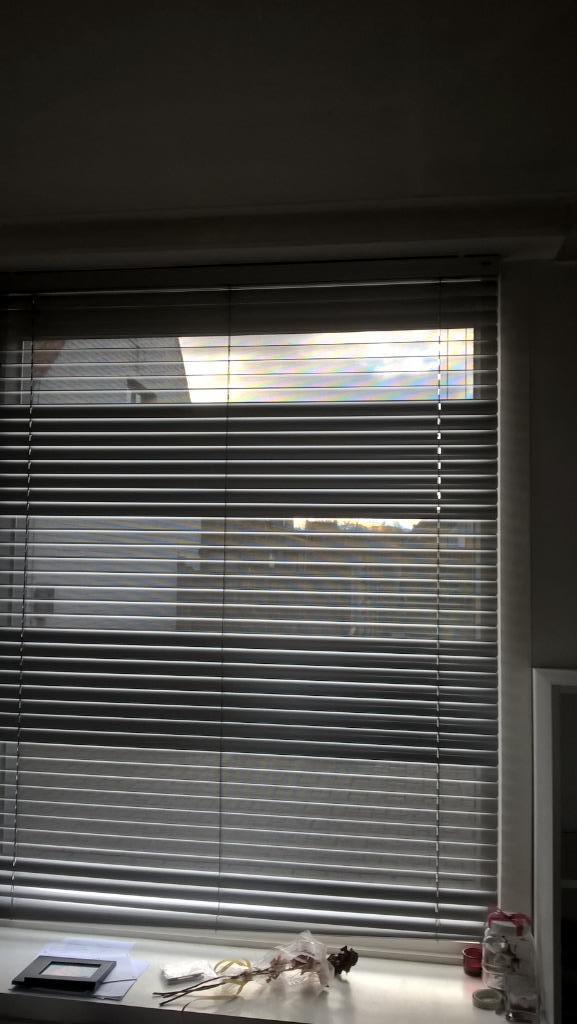 Zeer mooie moderne luxaflex, Huis en Inrichting, Stoffering | Gordijnen en Lamellen, Ophalen