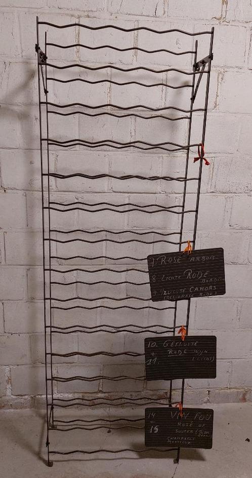 Vintage metalen wijnrek Rigidex - smal en hoog - 75 fl., Huis en Inrichting, Woonaccessoires | Wijnrekken, Gebruikt, 75 cm of meer