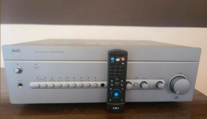 NAD C372 , heel krachtige high fidelity versterke, Audio, Tv en Foto, Versterkers en Ontvangers, Zo goed als nieuw, Ophalen