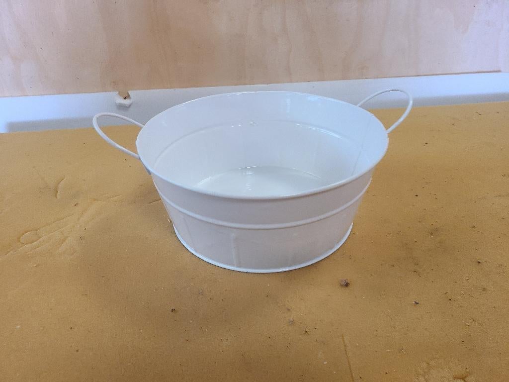 metalen mand bloempot, Tuin en Terras, Ophalen of Verzenden, Nieuw, Overige materialen