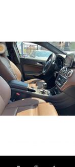 Klasse A 180d euro 6B, Auto's, Mercedes-Benz, Euro 6, Leder, Bruin, 5 deurs