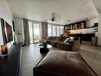 FURNISHED Duplex:2Beds/dressing/ 2 Baths /2 toilets, Immo, Appartementen en Studio's te huur, 50 m² of meer, Brussel