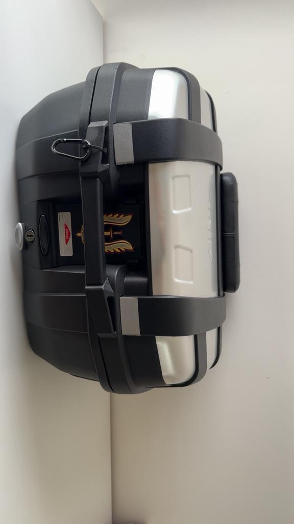 Givi Trk52 topkoffer, Motoren, Accessoires | Koffers en Tassen, Zo goed als nieuw, Ophalen