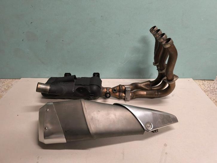 Ligne échappement origine GSXR 600 K8, Motos, Pièces | Suzuki, Utilisé, Enlèvement