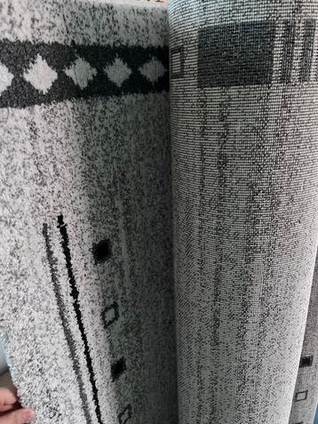 Tapis moderne gris/blanc avec design, 200 cm ou plus, 150 à 200 cm, Comme neuf, Enlèvement