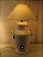 Belle lampe de table rétro en faïence et abat-jour en tissu, Enlèvement ou Envoi, Maison et Meubles