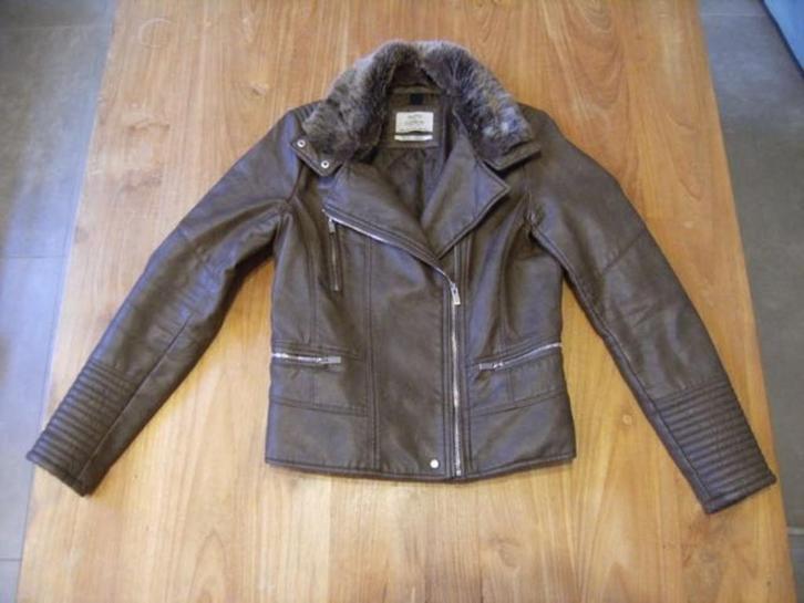 Veste dame - Bershka - Taille M, Kleding | Dames, Jassen | Winter, Zo goed als nieuw, Maat 38/40 (M), Bruin, Ophalen