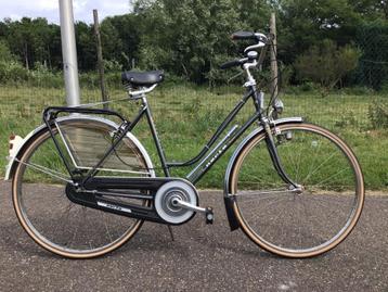 Damesfiets beschikbaar voor biedingen