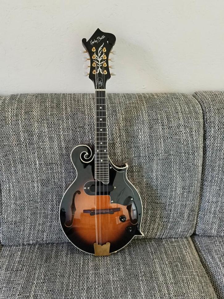 Mandoline Harley Benton HBMA-100E-VS, Muziek en Instrumenten, Snaarinstrumenten | Mandolines, Zo goed als nieuw, Ophalen