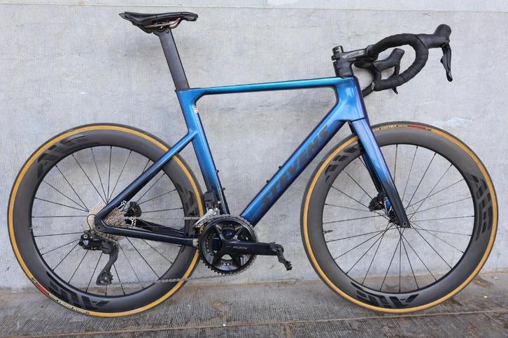 Stevens Arclais Gen2 2024 carbon Shimano DI 2 carbon wielen, Fietsen en Brommers, Fietsen | Racefietsen, Zo goed als nieuw, Meer dan 20 versnellingen