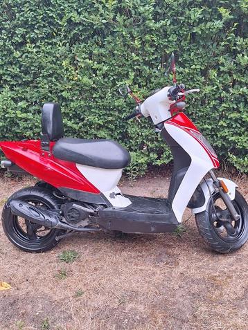 Kymco B klasse 4 takt 50cc start en rijd perfect TOP  beschikbaar voor biedingen