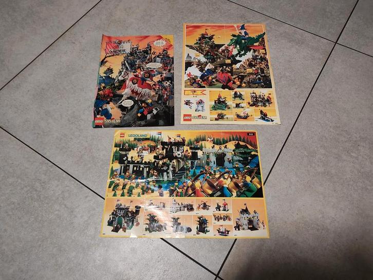 3 lego reclame blaadjes met ridders, Enfants & Bébés, Jouets | Duplo & Lego, Lego, Enlèvement