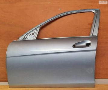 Portier deur linksvoor Mercedes C-klassw W204 2007-2014 beschikbaar voor biedingen