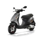 piaggio zip (GEZOCHTTT), Fietsen en Brommers, Scooters | Piaggio, Ophalen, Zo goed als nieuw, Zip