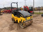 zitwals Bomag BW120AD-5 (1.104 draai-uren), Ophalen, Graafmachine