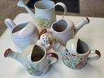 Set van 4 decoratieve aardewerken gieters + 1 metaal., Ophalen of Verzenden, Gebruikt
