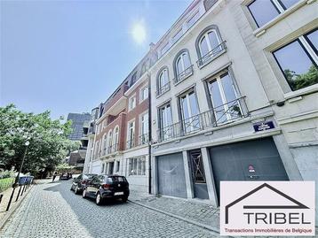 Maison à vendre à Ixelles, 5 chambres beschikbaar voor biedingen