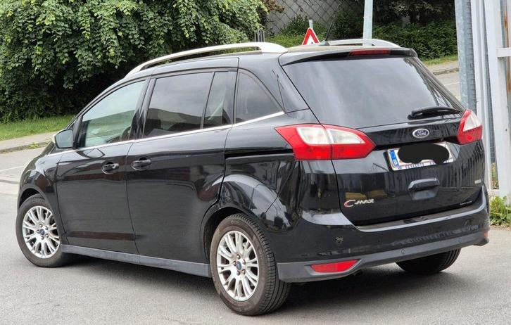 Ford c max 16tdci 2013.220mkm cuir clima gps 3000€, Auto's, Ford, Particulier, C-Max, Achteruitrijcamera, Parkeercamera, Diesel
