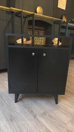 Zwarte kast/dressoir, Huis en Inrichting, Ophalen, Zo goed als nieuw