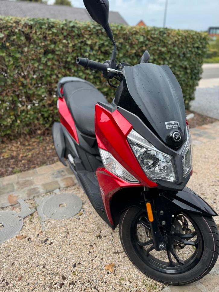 Sym Jet14 - 125cc, Fietsen en Brommers, Scooters | SYM, Zo goed als nieuw, Overige modellen, Benzine, Ophalen