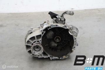 Handgeschakelde 6-bak LXM VW Tiguan 5N 0BB300043C beschikbaar voor biedingen