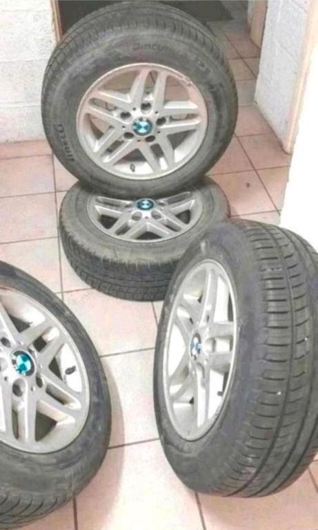 JANTES ALUMINIUM D'ORIGINE BMW E36, Autos : Pièces & Accessoires, Pneus & Jantes, Pneu(s), 4 Saisons, 15 pouces, 195 mm, Véhicule de tourisme
