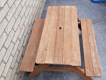 Zand & Water Picknicktafel in Bruin 88x88x50 cm. beschikbaar voor biedingen