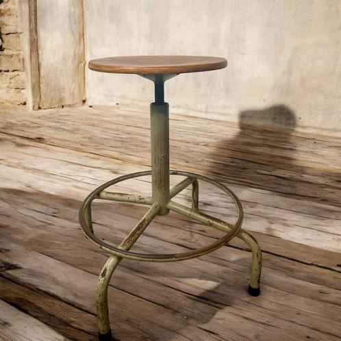 Vintage industriële kruk / atelierkruk, Antiek en Kunst, Antiek | Meubels | Stoelen en Sofa's, Ophalen of Verzenden