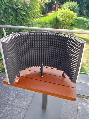 t.bone Micscreen XL beschikbaar voor biedingen