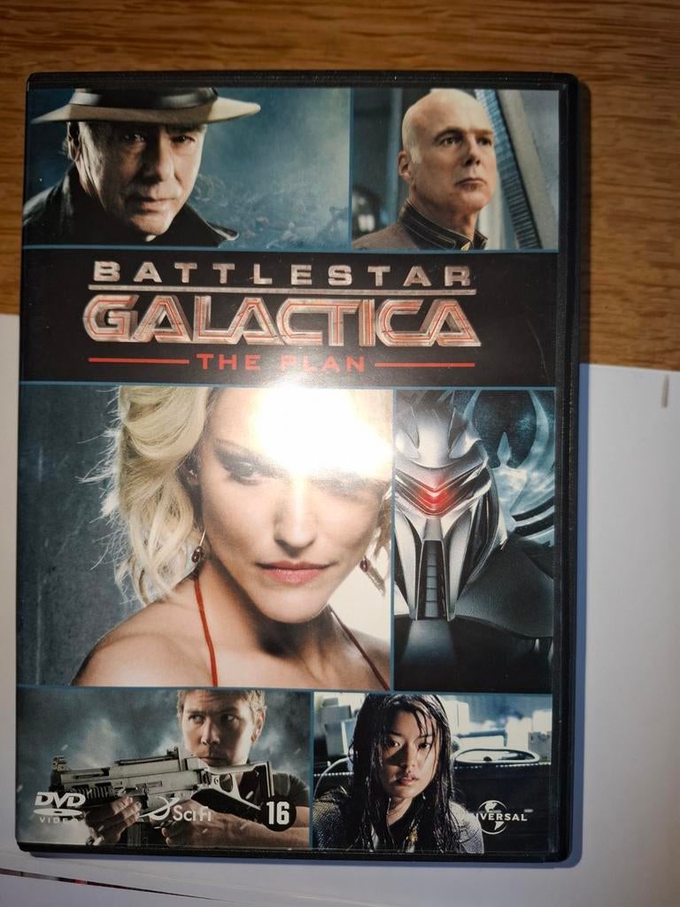 Battlestar Galactica : the plan, Verzenden, Zo goed als nieuw
