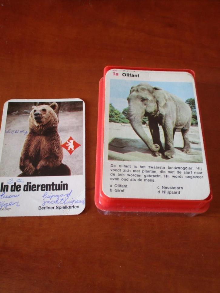 Oud kwartet - kaartspel - In de dierentuin GRATIS, Hobby en Vrije tijd, Gezelschapsspellen | Kaartspellen, Zo goed als nieuw, Ophalen