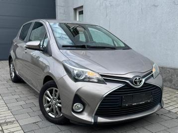 TOYOTA YARIS 1.3i BENZINE 2014 MET 89000 KM AIRCO GARANTIE beschikbaar voor biedingen
