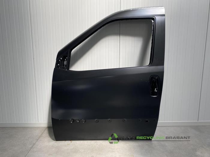 Portière 4portes avant gauche d'un Opel Combo, Autos : Pièces & Accessoires, -, 3 mois de garantie, Utilisé, Porte
