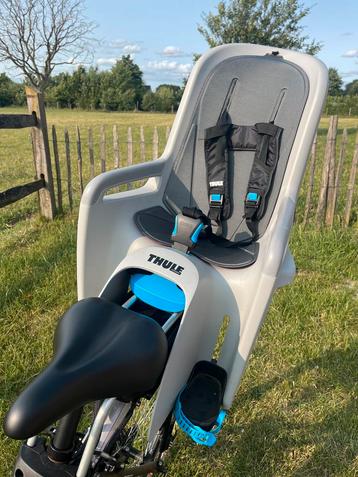 Thule fietszitje achter beschikbaar voor biedingen