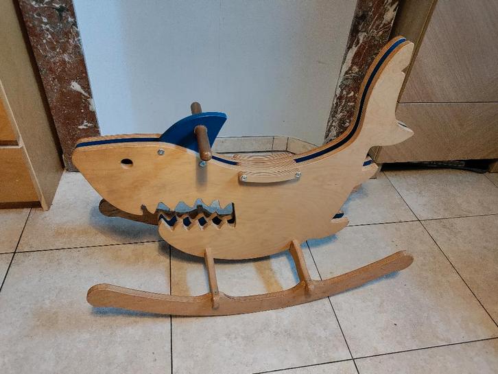 Schommelpaard / -haai (Kickstarter) Rocking Monsters, Enfants & Bébés, Jouets | Jouets a bascule, Comme neuf, Enlèvement