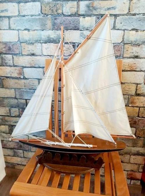 Model schip Atlantic. Houten scheepsmodel /zeilboot, in uits, Hobby & Loisirs créatifs, Modélisme | Bateaux & Navires, Comme neuf