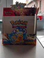 Surging sparks booster bundle display., Ophalen of Verzenden, Zo goed als nieuw, Booster